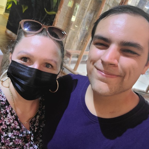 Meet your Posher, Posh - Picture 1 of 1